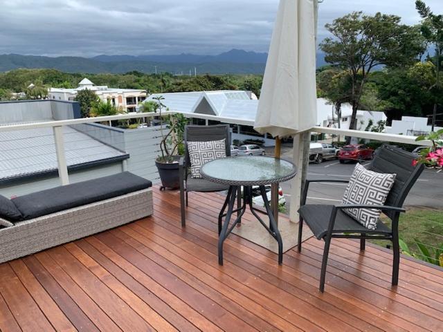 Port Douglas Cottage & Lodge エクステリア 写真