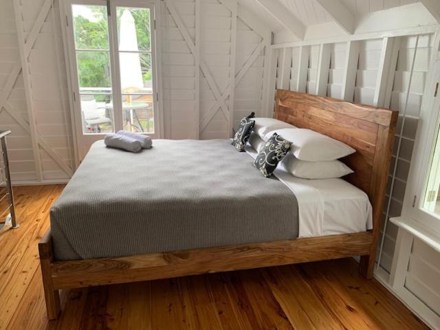Port Douglas Cottage & Lodge エクステリア 写真
