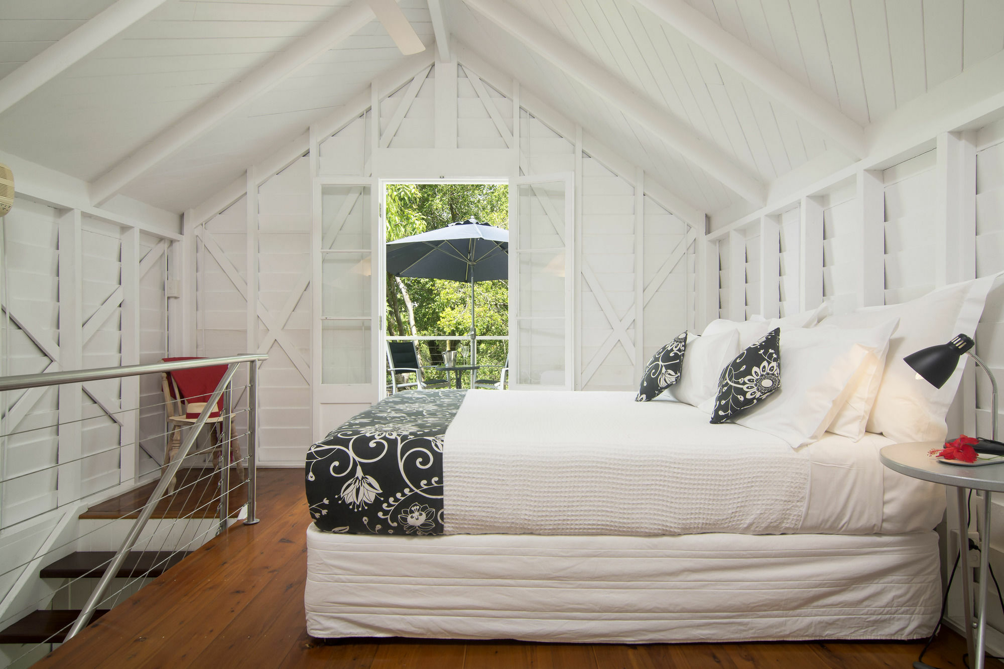Port Douglas Cottage & Lodge エクステリア 写真