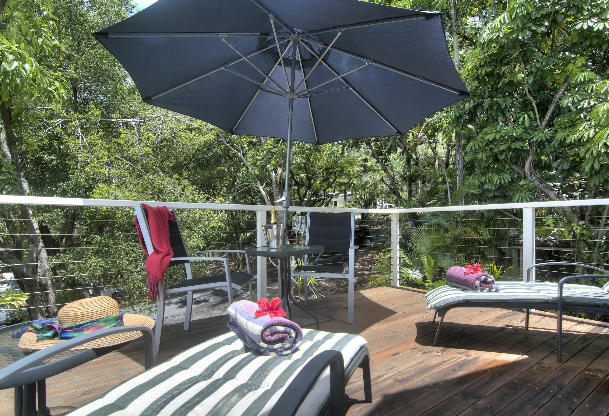 Port Douglas Cottage & Lodge エクステリア 写真